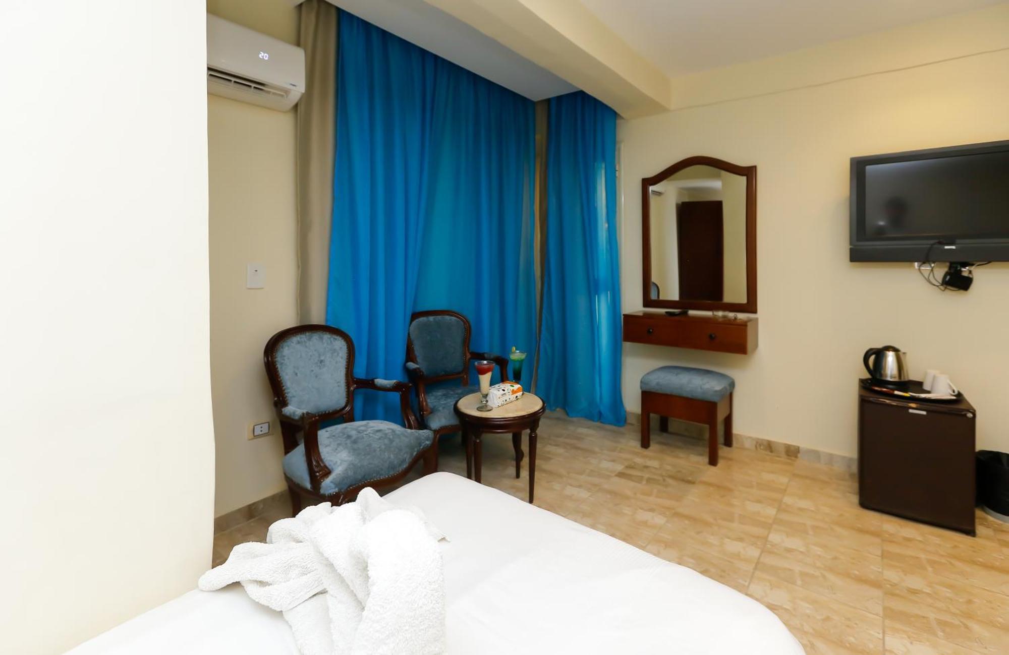 Pyramids Glory Inn Kafrat al Jabal Luaran gambar